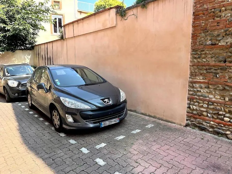 Etape Urbaine - Toulouse Centre - Parking Inclus Apartment 0*,